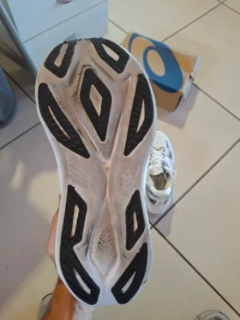 Used Asics Superblast 3 bike — image 6 of 9