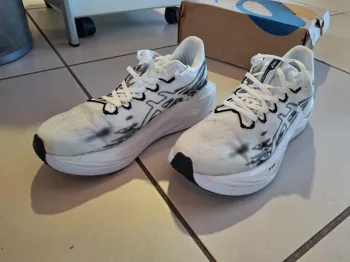 Used Asics Superblast 3 bike — image 2 of 9