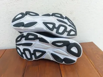 Used Hoka Bondi 8 bike — image 11 of 13