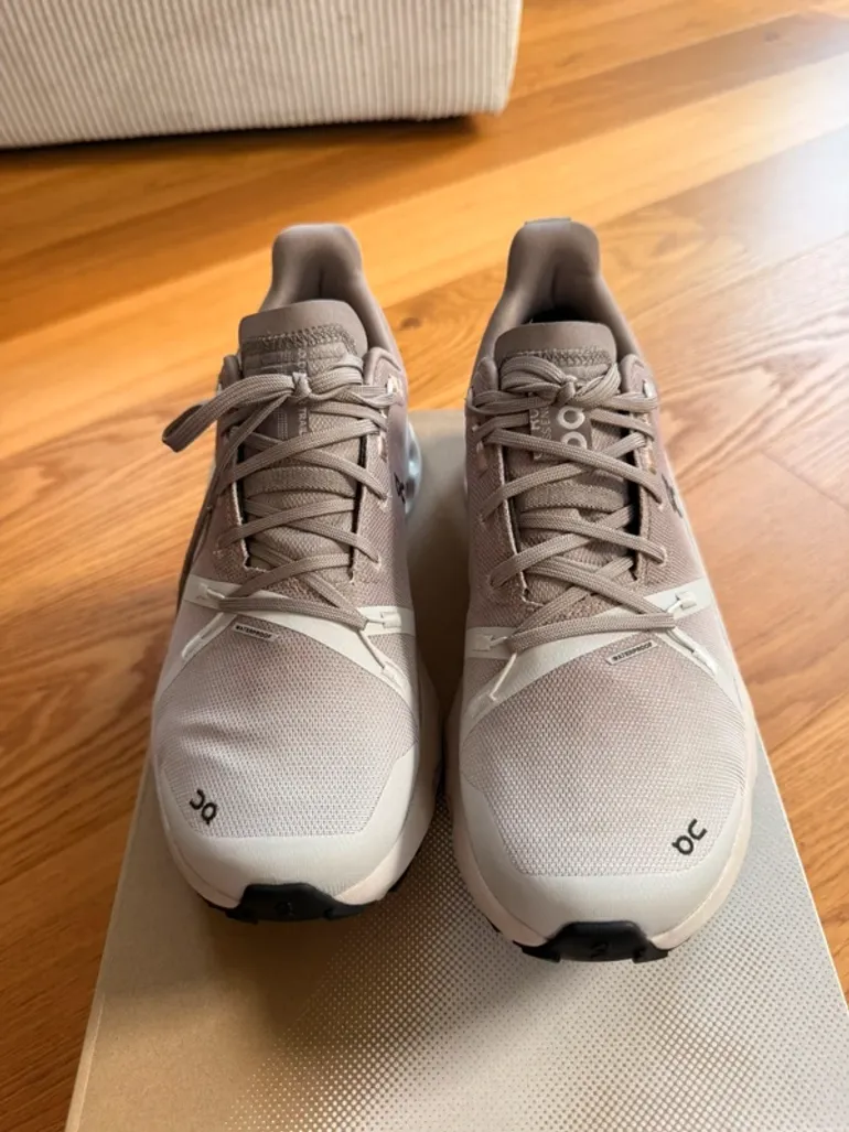 Used On Running Cloudsurfer Trail Waterproof bike — image 3 of 15
