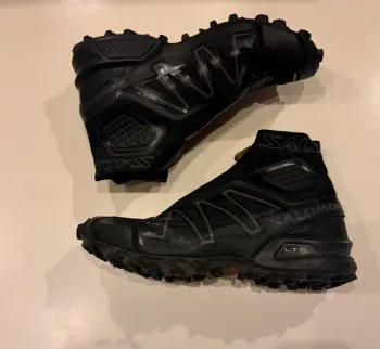 Used Salomon Snow Cross Running Shoes