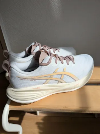 Käytetty Asics Gel Cumulus 27 bike — kuva 2 / 7