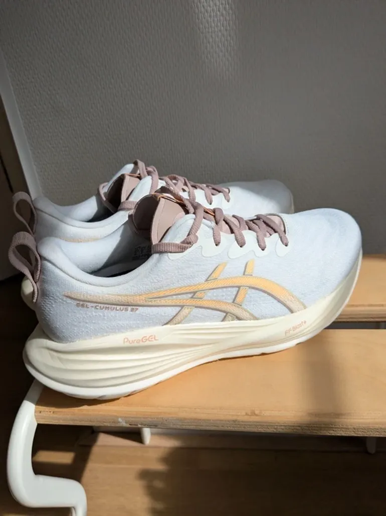 Käytetty Asics Gel Cumulus 27 bike — kuva 2 / 7