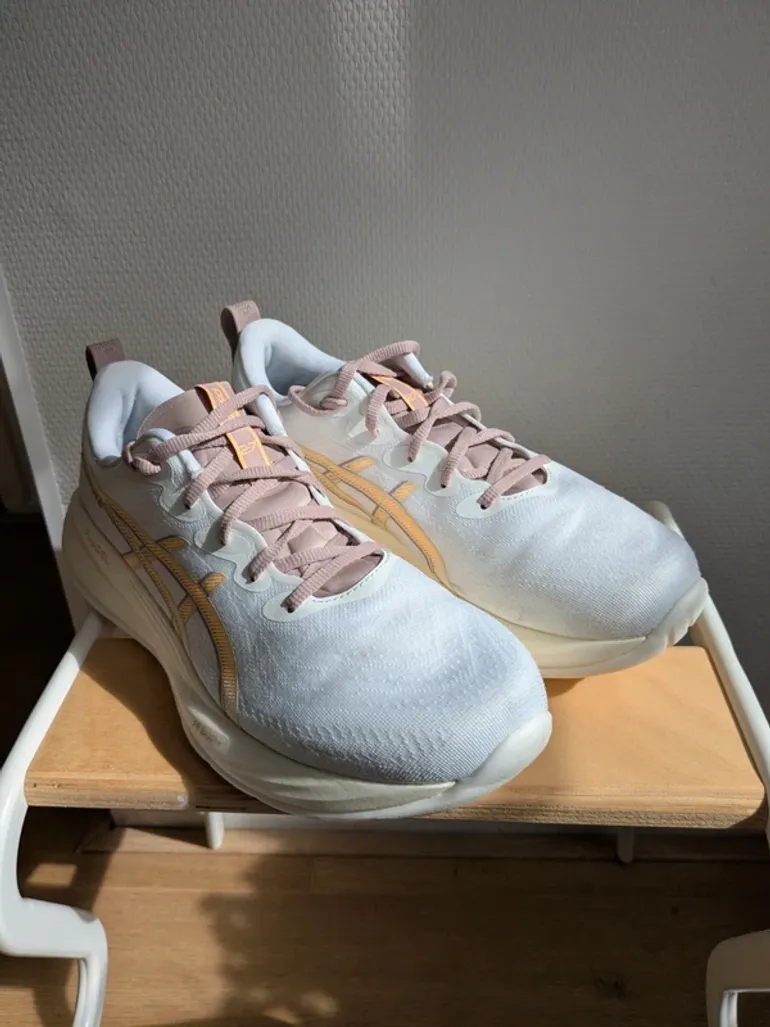 Käytetty Asics Gel Cumulus 27 bike — kuva 7 / 7
