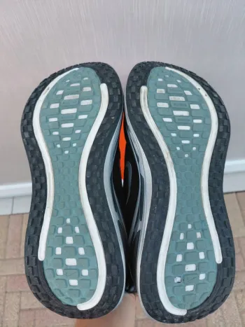 Tweedehands Nike Vomero Plus bike — afbeelding 5 van 6