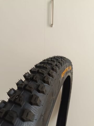 Gebrauchtes Continental Kryptotal-RE DH Soft bike — Bild 2 von 3