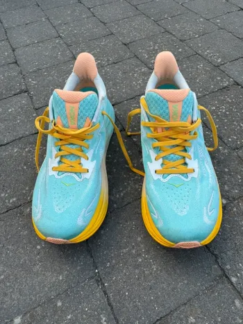 Used Hoka Clifton 10 Running Shoes