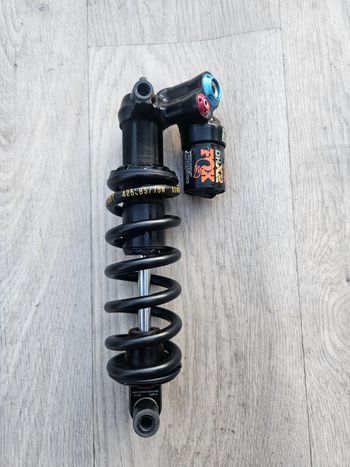 Brugt Fox DHX2 Factory 2023 bike — billede 2 af 4