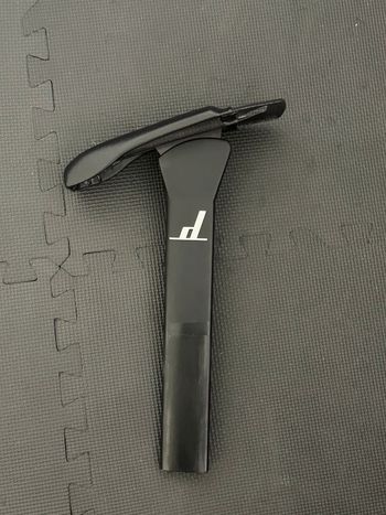 Used Specialized Dash Cycles Seatpost Combo 2025 Saddles & Seatposts