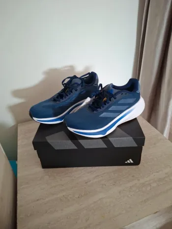 Käytetty Adidas Response Super M Running Shoes