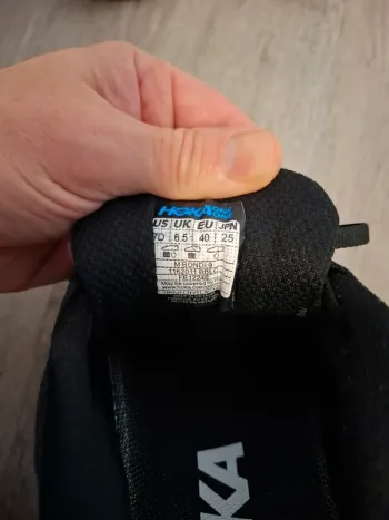 Used Hoka Clifton 10 bike — image 6 of 7