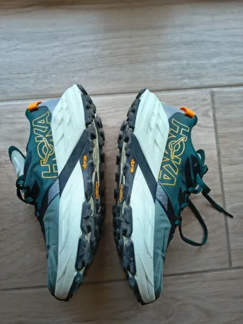 Used Hoka Speedgoat 7 Running Shoes