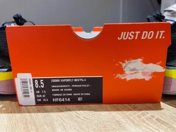 Used White Zoom X Vaporfly Next % 4 bike — image 9 of 9