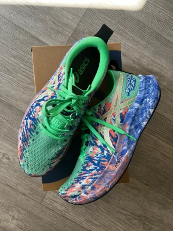 Asics Noosa Tri 16 Running Shoes de segunda mano