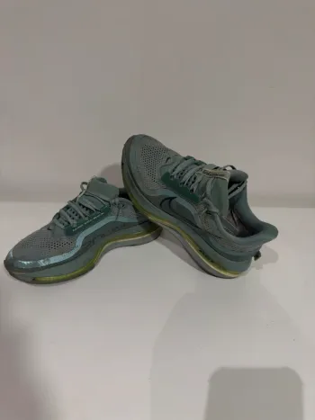 Used Pegasus Premium Running Shoes