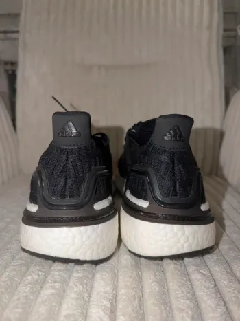 Used Adidas Ultraboost bike — image 12 of 14