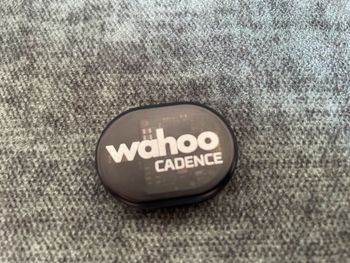 Gebrauchtes Wahoo Cadence Sensor bike — Bild 2 von 5
