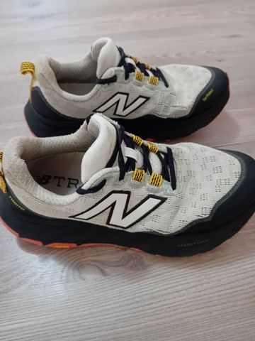 Used New Balance Hierro v9 2026 Running Shoes