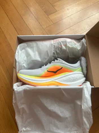 Hoka Clifton 11 bike usato — immagine 7 di 10
