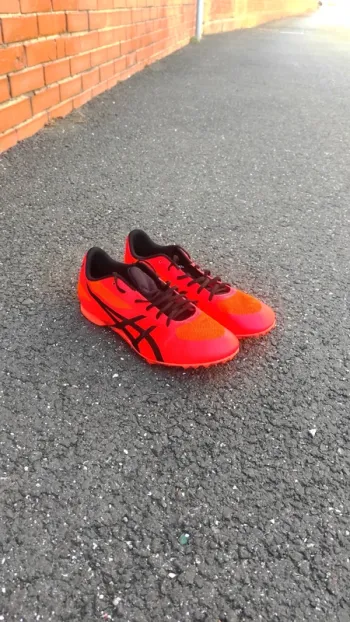 Used Hyper Asics MD 7 bike — image 9 of 16