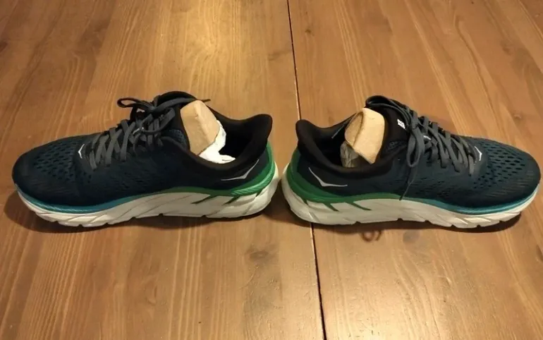 Gebrauchtes Castelli Hoka bike — Bild 3 von 8