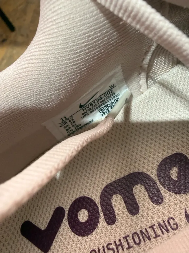 Used Nike Vomero Plus bike — image 8 of 9