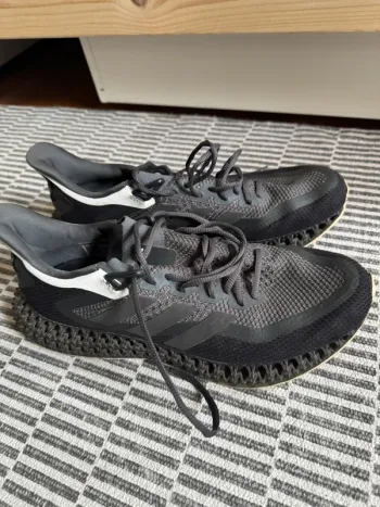 Used Adidas 4DFWD bike — image 3 of 4