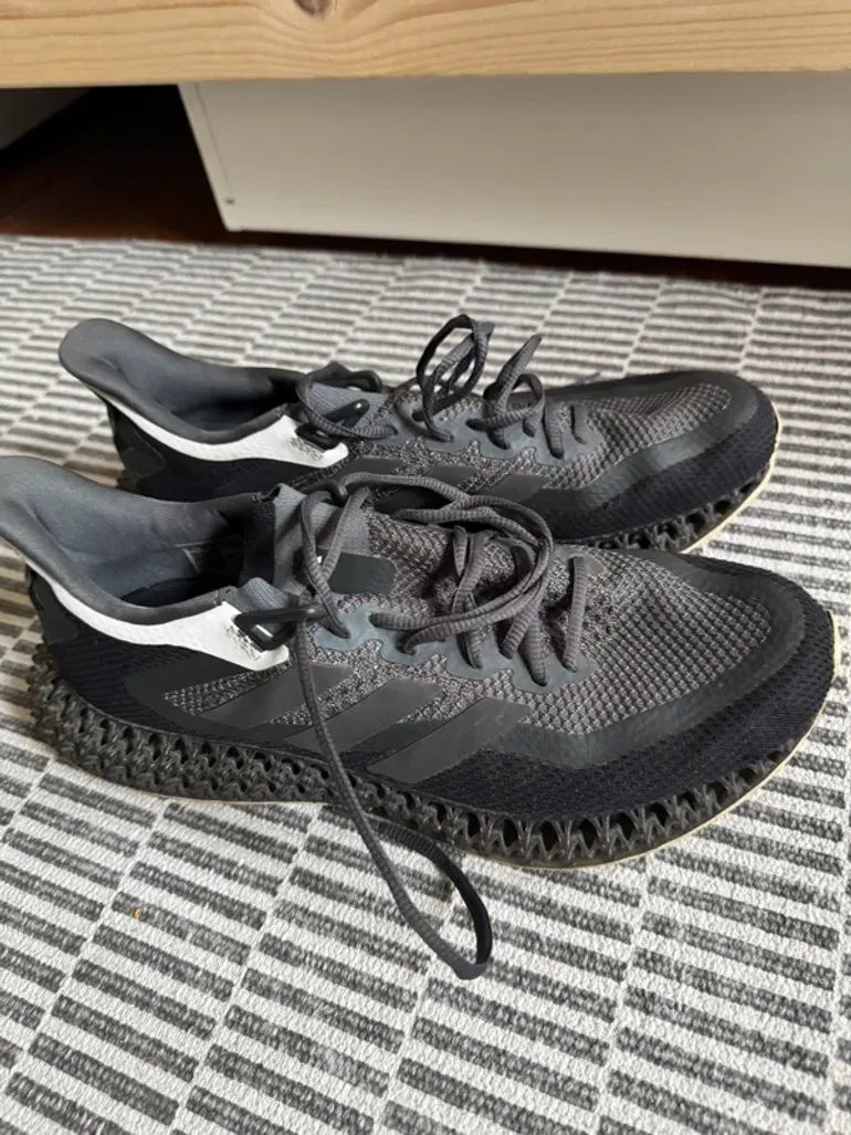 Used Adidas 4DFWD bike — image 3 of 4