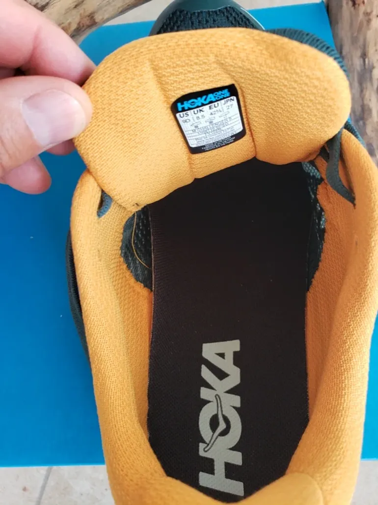 Used Hoka Challenger 8 bike — image 9 of 15