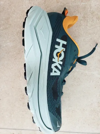 Used Hoka Challenger 8 bike — image 15 of 15