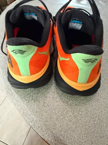Used Hoka shoes bike — image 4 of 7