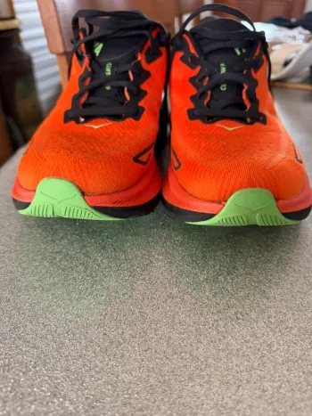 Used Hoka shoes bike — image 3 of 7