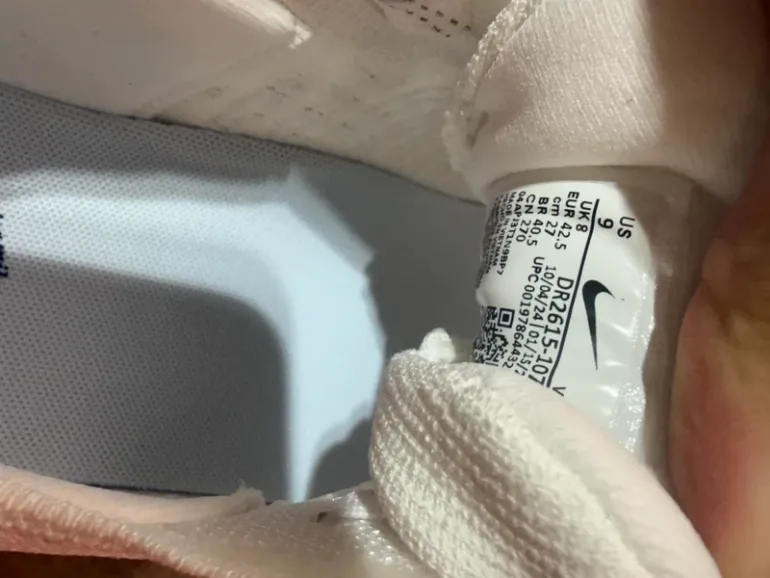 Used Nike ZoomX Invincible Run Fk 3 bike — image 8 of 8