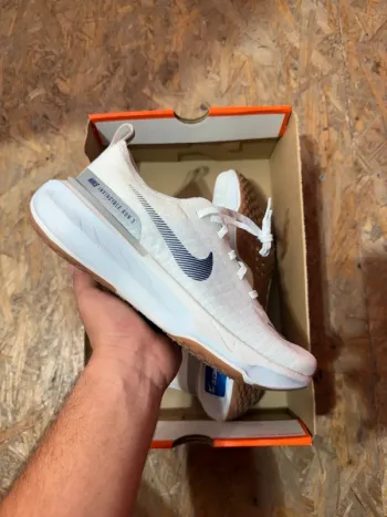 Used Nike ZoomX Invincible Run Fk 3 Running Shoes