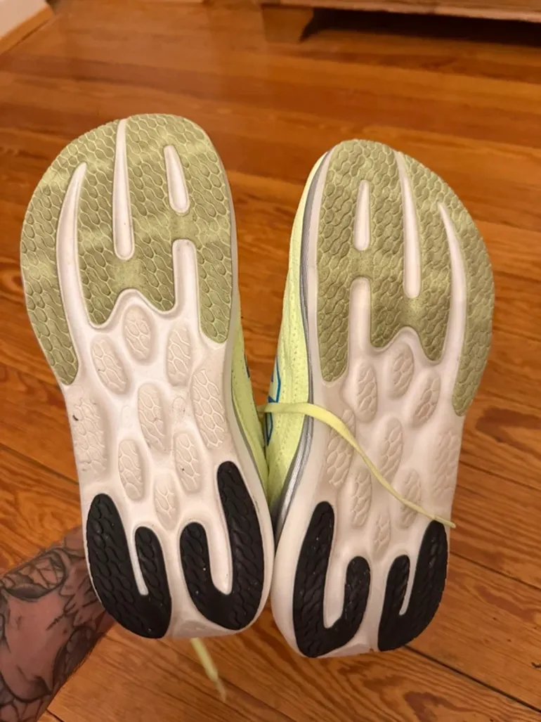 Used New Balance 1080v15 bike — image 2 of 4