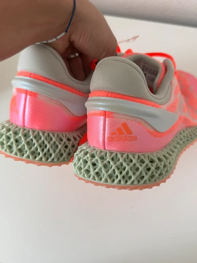 Used Adidas 4DFWD bike — image 4 of 5
