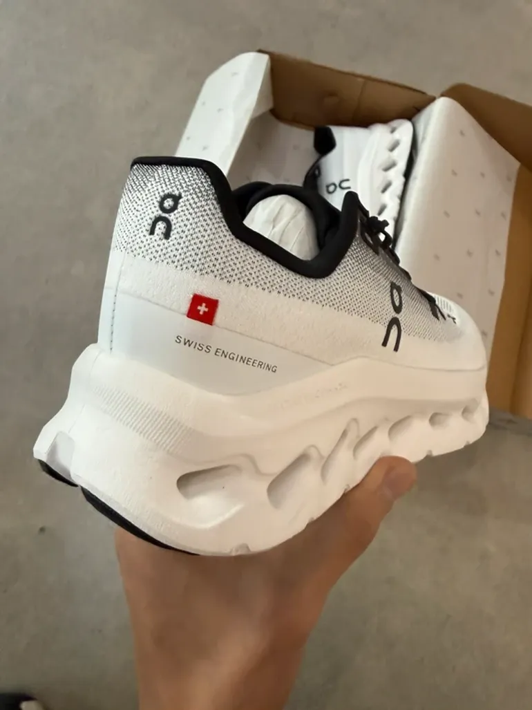 Gebrauchtes On Running On Shoes bike — Bild 3 von 10