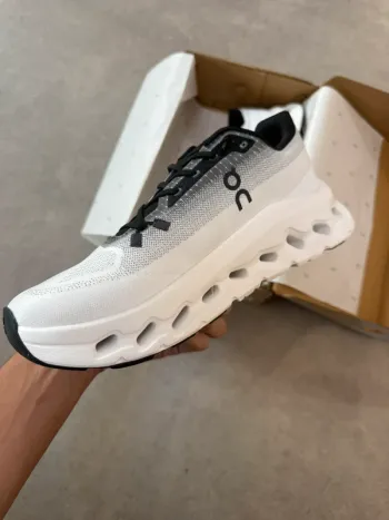 Gebrauchtes On Running On Shoes bike — Bild 4 von 10