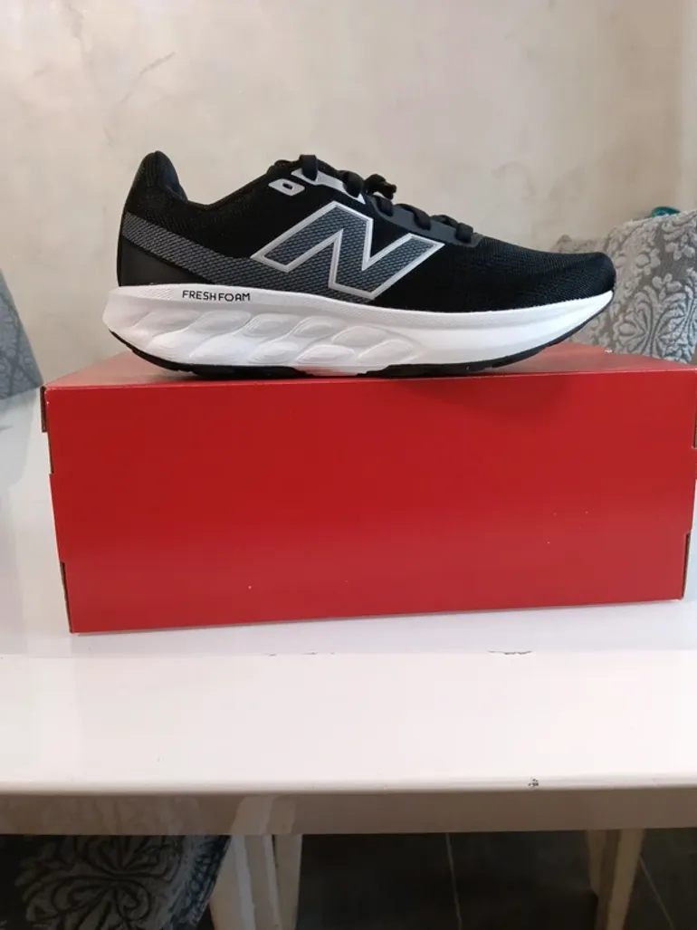 Używany New Balance Uomo bike — zdjęcie 5 z 6