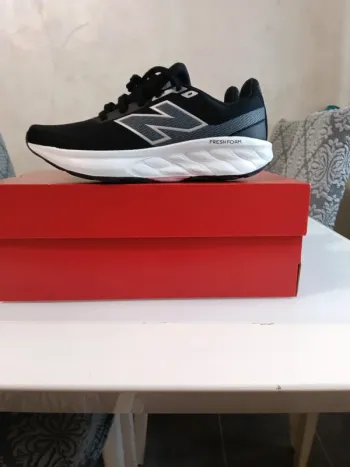 Używany New Balance Uomo bike — zdjęcie 3 z 6