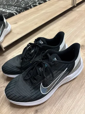 Used Nike Schuhe Running Shoes