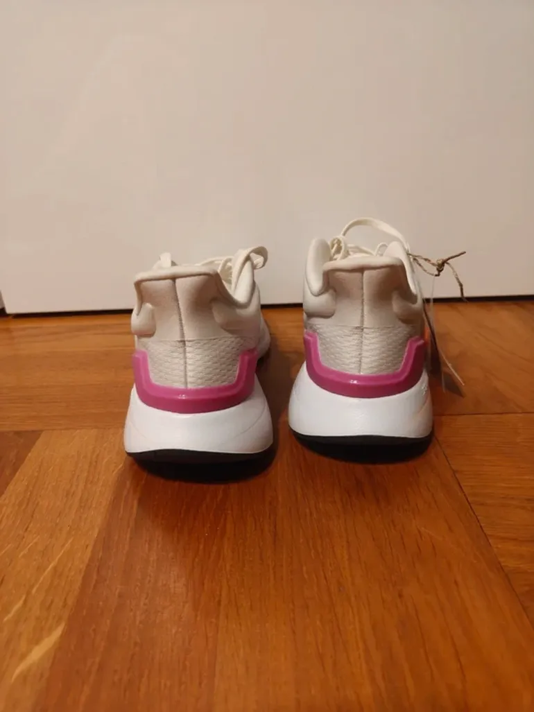 Used Adidas EQ21 Run bike — image 4 of 10