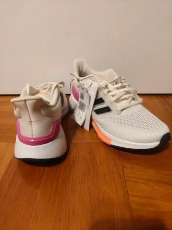 Used Adidas EQ21 Run bike — image 5 of 10