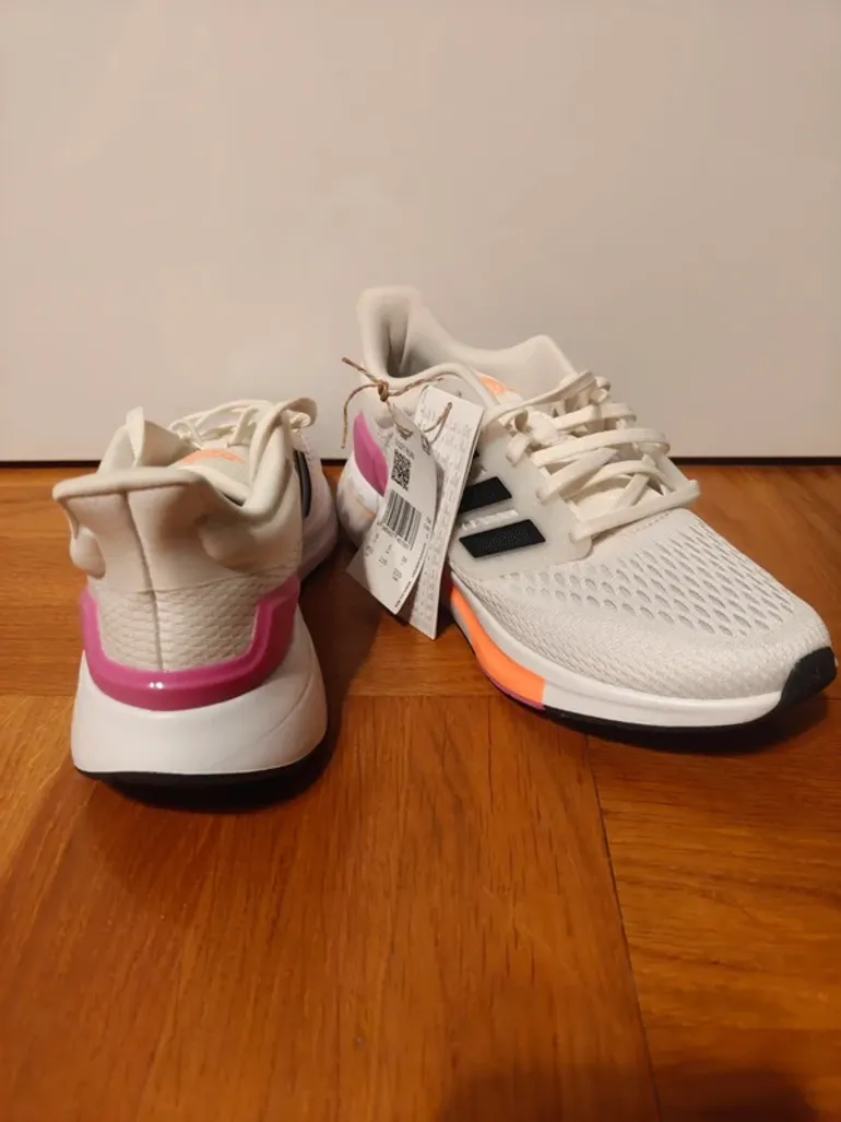 Used Adidas EQ21 Run bike — image 5 of 10