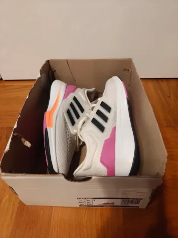 Used Adidas EQ21 Run bike — image 6 of 10