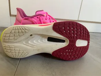 Used Nike Zoom Fly 6 bike — image 5 of 7