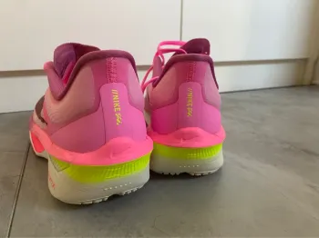 Used Nike Zoom Fly 6 bike — image 3 of 7