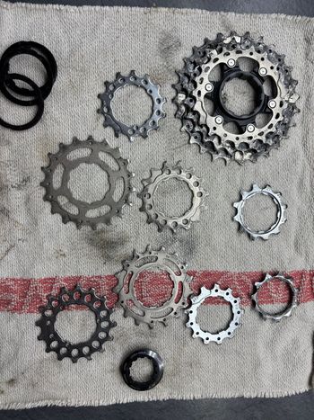 Used Shimano CS-M8000 Cassette Drivetrain & Pedals
