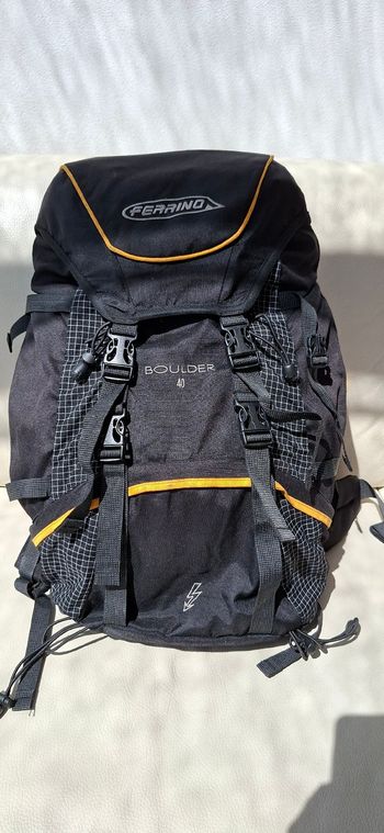 Ferrino Boulder 40 Hiking usato