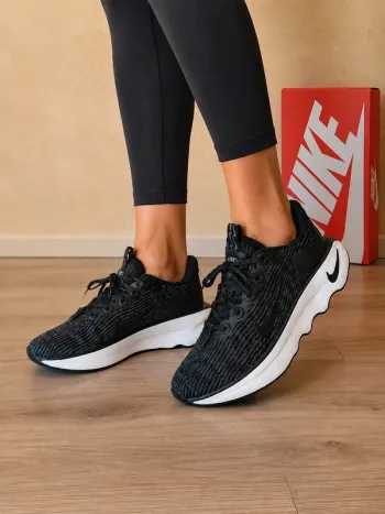 Used Nike Motiva Running Shoes